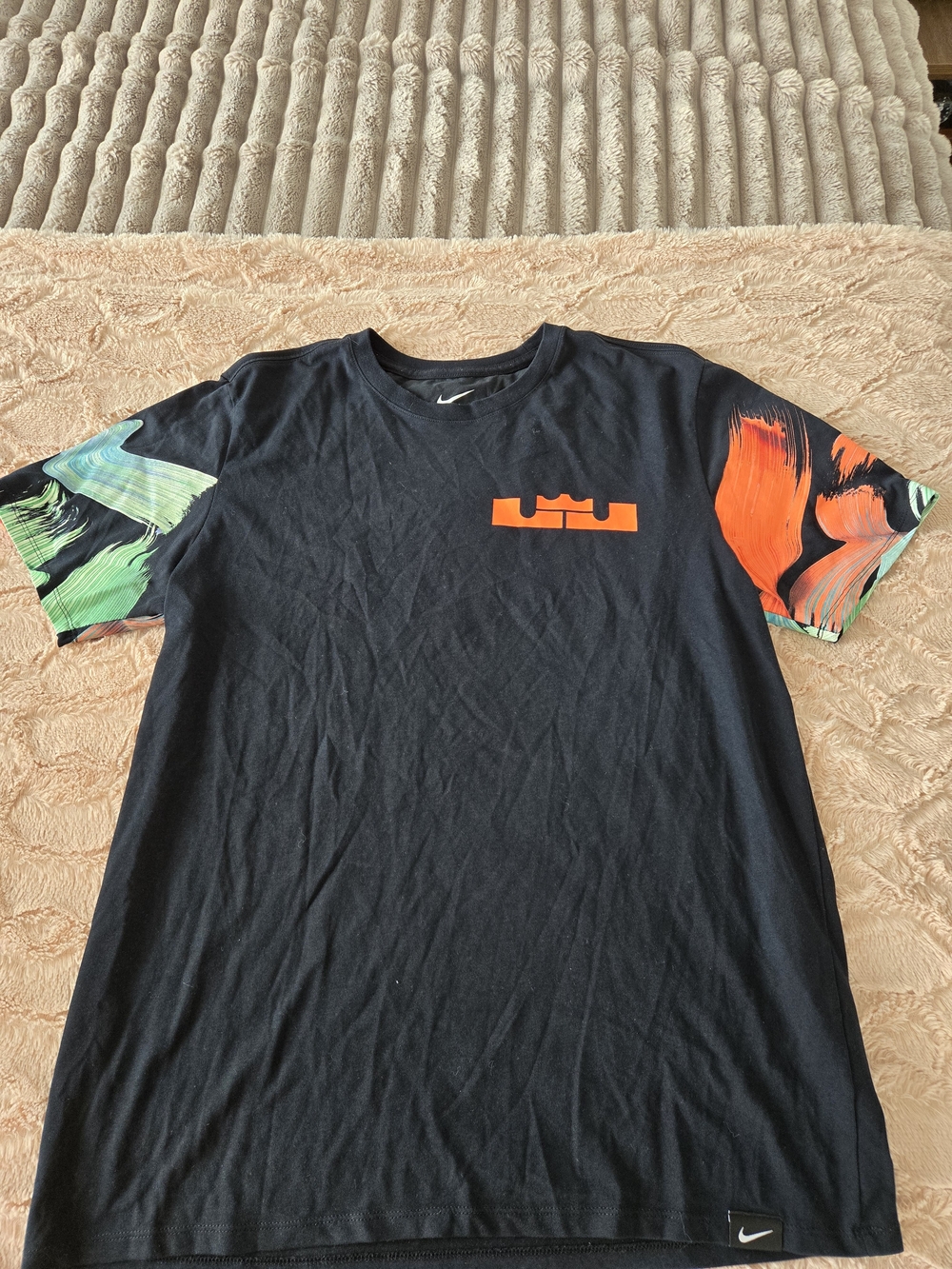 Nike Lebron Black T‑Shirt with Orange Logo and Multicolor Sleeves Large Rare